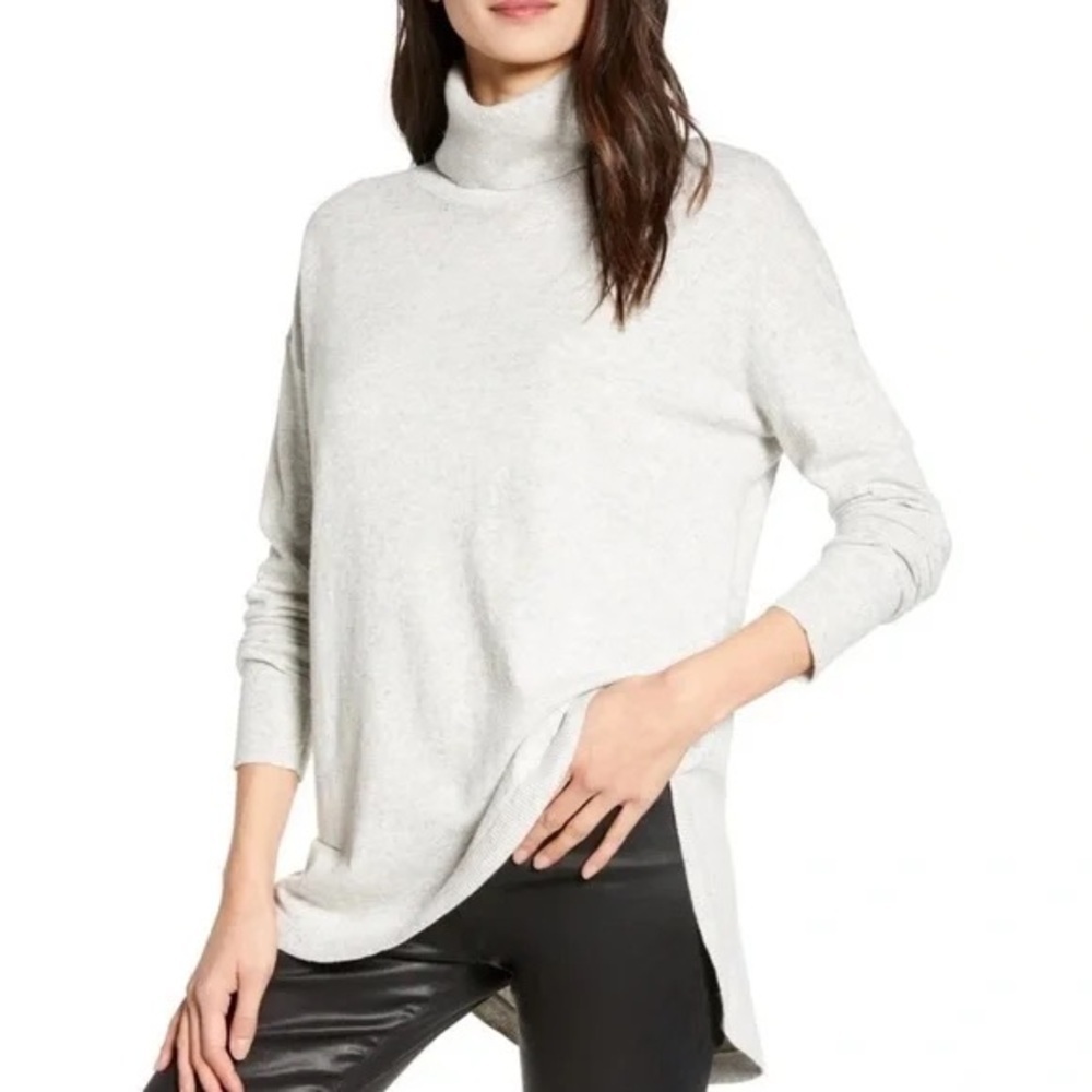 Chelsea 28 Pima Cotton Cashmere Blend Heather Gray Rounded Turtle Neck Sweater